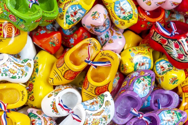 Traditional Dutch wooden souvenir clogs for sale in the Netherlands — Stock Photo, Image