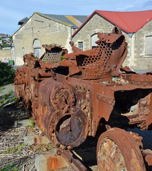 Opuszczonych Całkowicie Zardzewiały Stary Silnik Pociągu Czeka Przywrócenie Steampunk Oamaru — Zdjęcie stockowe