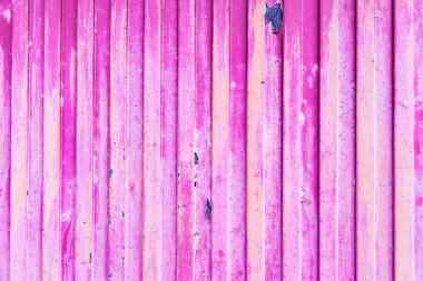 Soyulması boya ile pembe paslı metal kapı