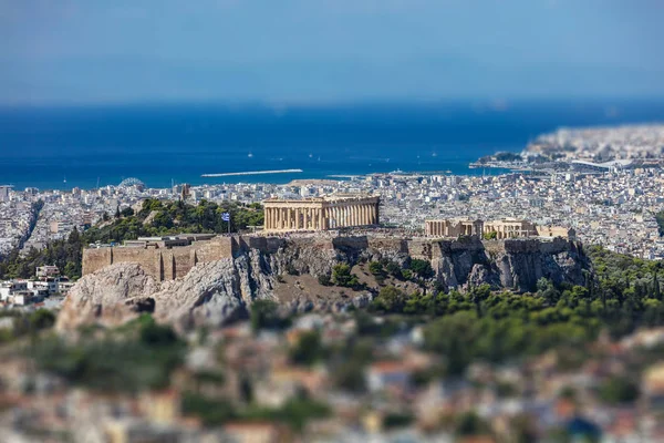 Atenas, Grecia. Atenas Acrópolis y vista aérea de la ciudad desde la colina de Lycavittos — Foto de Stock