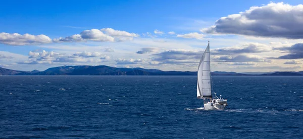 Sailboat Travels Wind Help Calm Sea People Enjoy Sailing Cloudy — Stock Photo, Image