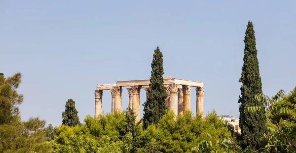 Ο ναός του Ολυμπίου Διός στην Αθήνα — Φωτογραφία Αρχείου