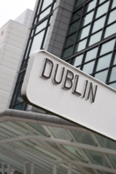Dublin Signpost Írországban — Stock Fotó