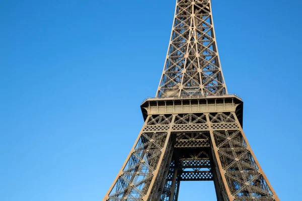 Połowa Wieży Eiffla Paryż Francja — Zdjęcie stockowe