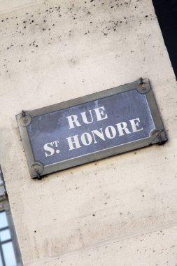St. Honore Caddesi İşareti; Paris; Fransa