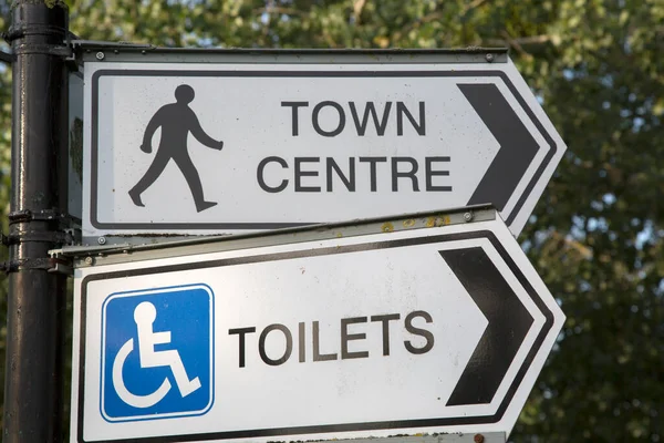 Town Centre Toilet Sign Rural Setting — Stock Photo, Image
