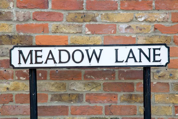 Meadow Lane Street Sign Eton Windsor Londres Inglaterra Reino Unido — Fotografia de Stock