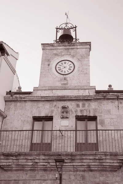 Câmara Municipal Poza Sal Burgos Espanha Preto Branco Sepia Tone — Fotografia de Stock