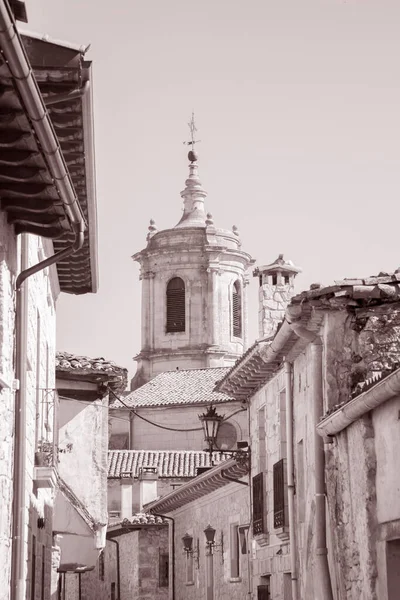 Klášterní Kostel Věž Santo Domingo Silos Burgos Španělsko Černobílé Sepia — Stock fotografie