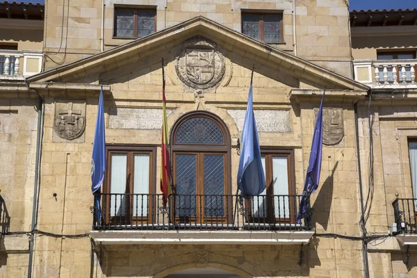 Fönster Stadshuset Oviedo Asturien Spanien — Stockfoto