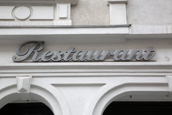 Restaurang Sign Byggnadsfasad — Stockfoto