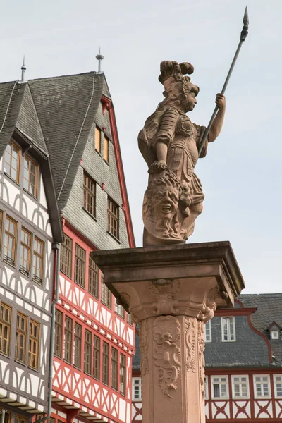 Minervabrunnen Statua Minerva Piazza Romerberg Francoforte Germania — Foto Stock
