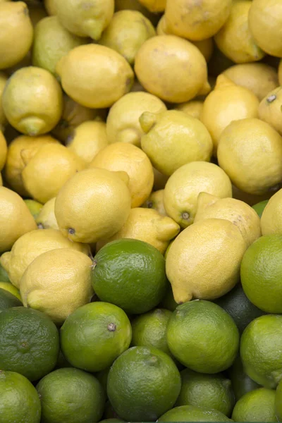 Limão Limão Frutas Mercado Stall — Fotografia de Stock