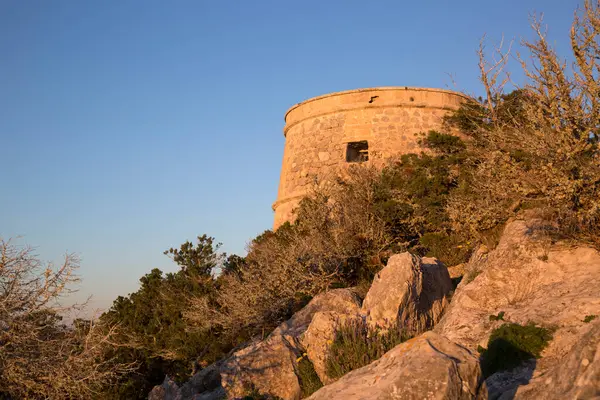 Savinar Pirata Tower Ibiza Espanha — Fotografia de Stock