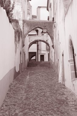 Boş Sokak, Evora, Portekiz Siyah ve Beyaz Sepya Tonu