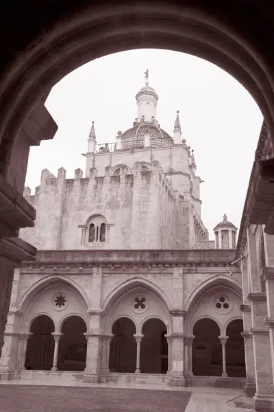 Кафедральный Собор Велья Коимбра Португалия Черно Белом Оттенке Сепии — стоковое фото