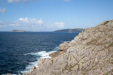 Kayalıklar ve Sahil Çizgisi, Nariga Noktası; Fisterra; Costa de la Muerte; Galiçya; İspanya