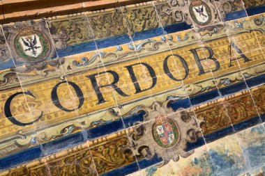 Cordoba İşareti; Plaza de Espana Meydanı; Sevilla; İspanya