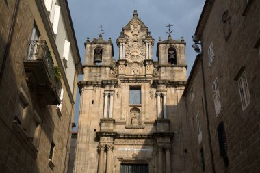 Santa Maria Belediye Başkanı Kilisesi Cephesi; Orense; Galiçya; İspanya