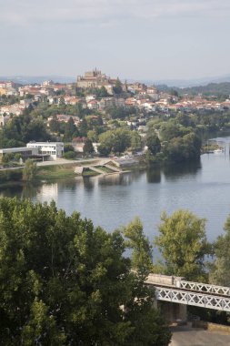Uluslararası Köprü ve Tuy Şehri; Galiçya, İspanya