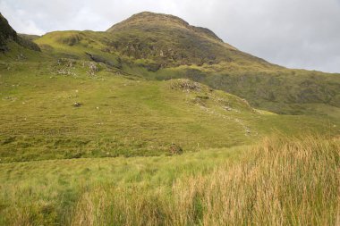 Kylemore Zirvesi, Connemara Ulusal Parkı; İrlanda