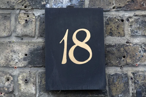 Achttien Street Sign Stone Wall — Stockfoto