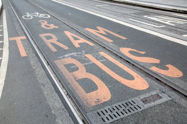 Tram Track Bike Symbol Dawson Street Dublin 아일랜드 — 스톡 사진