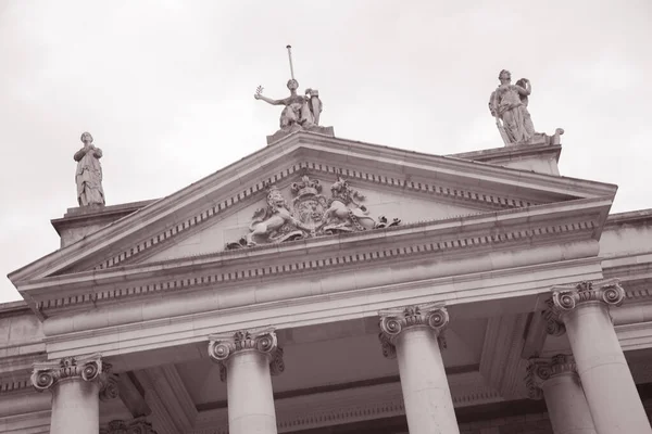 Edificio Bank Ireland Dublín Blanco Negro Sepia Tone — Foto de Stock