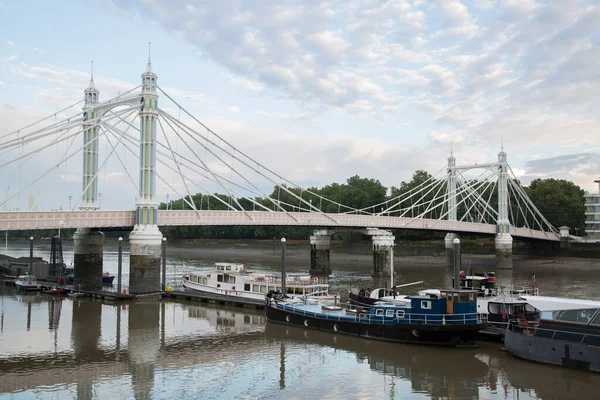 Albert Bridge Och River Thames Chelsea London England Storbritannien — Stockfoto