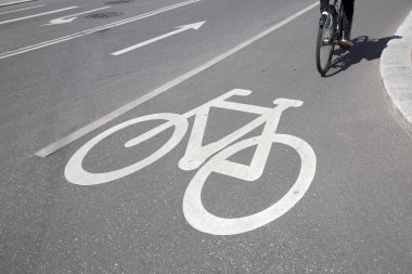 Bisiklet Yolu ve Bisikletçi; Kopenhag; Danimarka