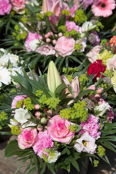 Bunch Flowers Torvehallerne Market Copenhaga Dinamarca — Fotografia de Stock