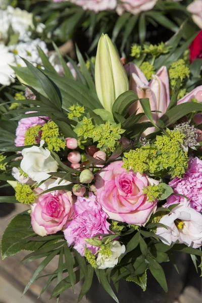 Blumenstrauß Torvehallerne Market Kopenhagen Dänemark — Stockfoto