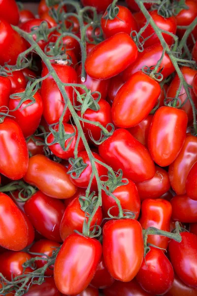 Gros Plan Contexte Tomate Sur Décrochage Marché — Photo