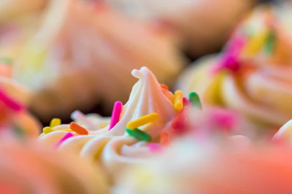 Cupcakes topping close-up — Stock Photo, Image