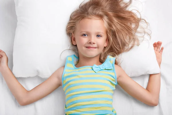 Children Bedding Awakening Concept Pleased Small European Girl Charming Tender — Stock Photo, Image