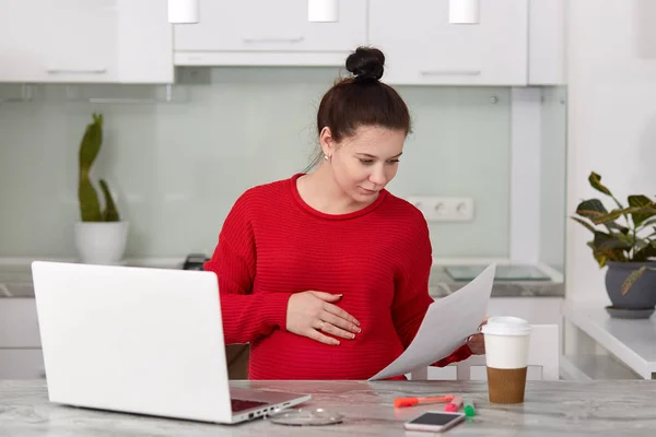 Inspired Pregnant Young Woman Own Business Company Works Financial Report — Stock Photo, Image