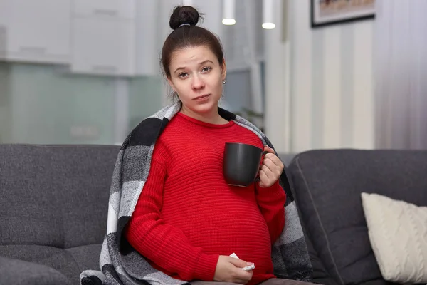 Concepto Personas Embarazo Enfermedad Hermosa Mujer Cabello Oscuro Con Cabello — Foto de Stock