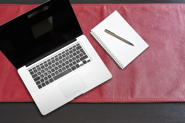 Notepad Notebook Laptop Red Leather Tablecloth View — Stock Photo, Image