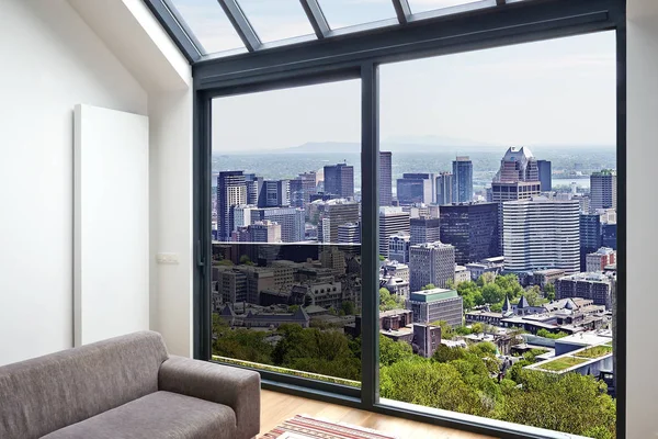 Moderne Woonkamer Met Grote Ramen Uitzicht Panorama Van Stad Zijn — Stockfoto