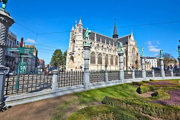 Notre Dame du Sablon 's Kathedrale in Brüssel, Belgien 2018 — Stockfoto