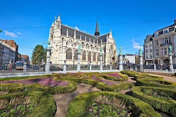 圣母杜萨伯隆大教堂在布鲁塞尔, 比利时2018 — 图库照片