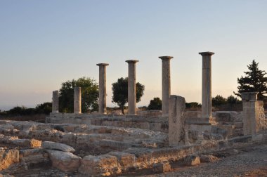 Kutsal Apollo Hylates Kıbrıs