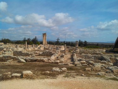 Kutsal Apollo Hylates Kıbrıs