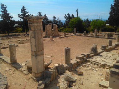 Kutsal Apollo Hylates Kıbrıs