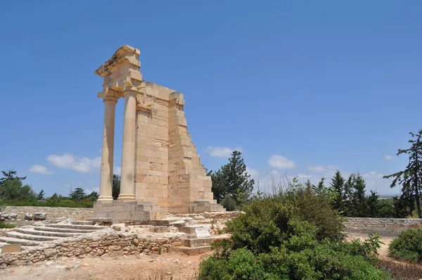 Kutsal Apollo Hylates Kıbrıs