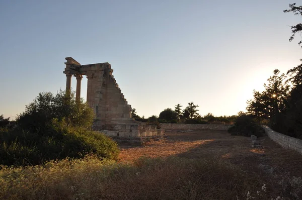 Kutsal Apollo Hylates Kıbrıs