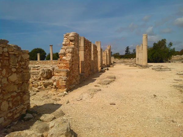 Kutsal Apollo Hylates Kıbrıs