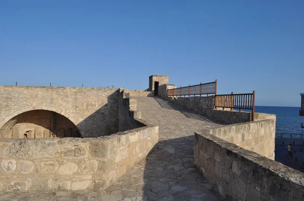 Kıbrıs 'taki Ortaçağ Larnaka Kalesi (Larnaka)