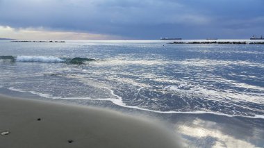 Kıbrıs'ta güzel Limasol Beach