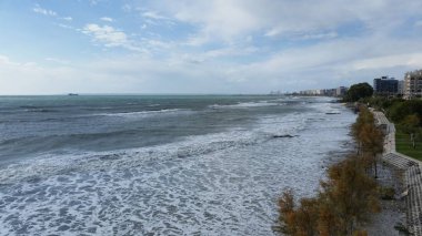 Kıbrıs'ta güzel Limasol Beach